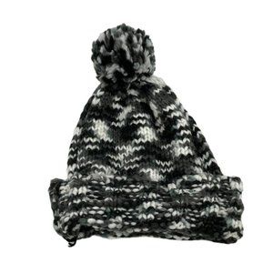 Handmade crochet knit toque with pom Pom